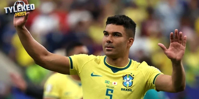 Những chia sẻ đáng chú ý của Casemiro sau vinh quang